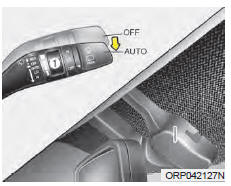 Kia Carens. Régulateur automatique (si équipé)