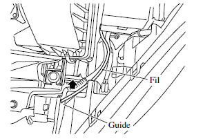 Mazda 5. Ampoules de feux route